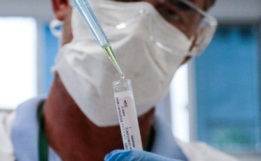 Estudo da UFSC indica que vacina da tríplice viral pode diminuir internações por Covid-19