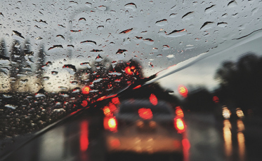 Polícia alerta para o risco de aquaplanagem