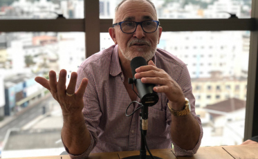 Futebol em pauta com Ademir Patrício, o Pezão, no Nomes & Marcas