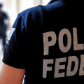 Pai de Daniel Vorcaro é preso durante operação da Polícia Federal