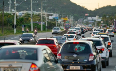 Polícia Militar Rodoviária orienta sobre cuidados ao pegar a estrada neste fim de ano 
