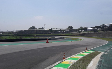 Covid-19: Fórmula 1 cancela GP Brasil este ano em Interlagos
