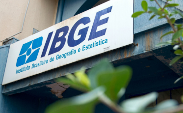 Inscrições para seleção do IBGE são prorrogadas; salários chegam a R$ 5,2 mil