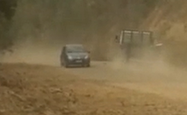 Município fez barreiras para diminuir velocidade em trecho do Anel Viário