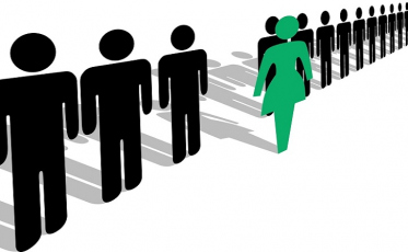 Dos 27,4 mil registros de candidaturas, 8,4 mil são de mulheres