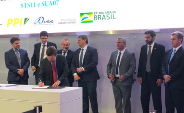 Assinado arrendamento do Terminal de Granéis Líquidos em Imbituba