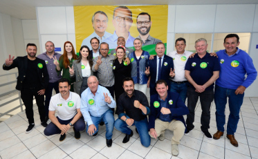 Jorginho reúne deputados do PL eleitos e pede união e força para reeleição de Bolsonaro