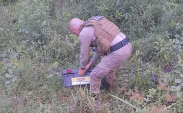 Polícia encontra objetos usados em assalto à loja em Orleans