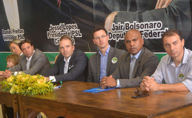 PSL empossa novos membros do diretório em Criciúma