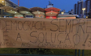 Mais uma manifestação em Criciúma