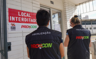 Procon suspende vendas de operadora de telecomunicações após mais de 23 mil reclamações