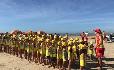 Domingo é dia de a criançada participar do Projeto Golfinhos 