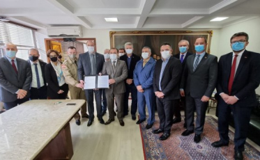 Projetos de reajustes para professores e forças de Segurança Pública são encaminhados à Alesc