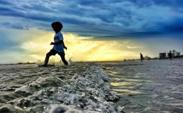 Vai dar praia no fim de semana? Veja o melhor período para aproveitar