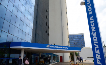 STF: Moraes dá dez dias para INSS ter plano para revisão da vida toda