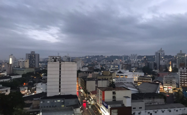 Chuva permanece no Sul de SC nesta sexta-feira