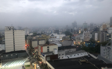 Feriado com chuva fraca no Sul de Santa Catarina