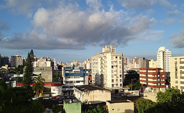 Até 27º nesta segunda-feira