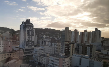 Primavera começa com temperatura abaixo da média