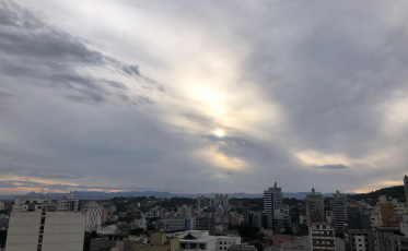 Sexta-feira com temperaturas amenas e nebulosidade no Sul