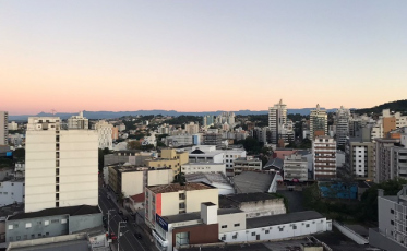 Temperaturas amenas e tempo bom ao longo da semana