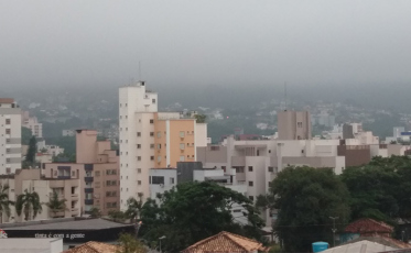 Mais um dia de tempo fechado na região