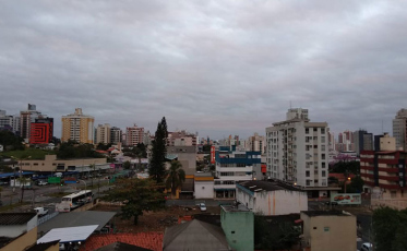 Sexta-feira nublada e de baixas temperaturas