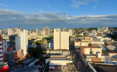 O sol dá as caras. Temperaturas de até 25 graus