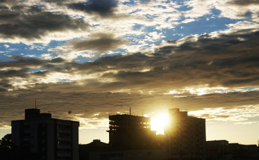 Terça-feira com tempo semelhante a segunda