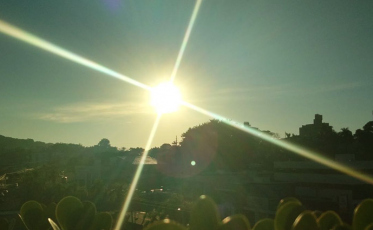 Dias seguem ensolarados e quentes na região
