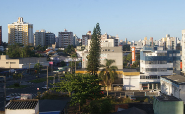 Segunda-feira de tempo bom e calor
