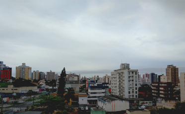 Sexta-feira é de tempo nublado e temperaturas agradáveis