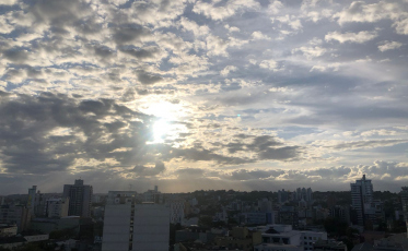 Previsão indica uma quinta-feira com clima frio e nublado na região de Criciúma