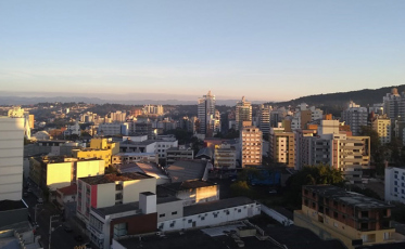 Frente fria chega amanhã a noite