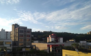 Dia de sol, com chance de chuva