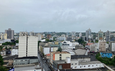 Quarta-feira de Cinzas de tempo nublado e chuva fraca em Criciúma e região (ÁUDIO)