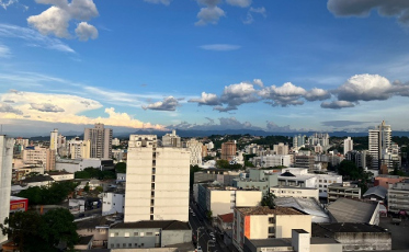 Quinta será de ventania e chuva em Criciúma e região (ÁUDIO)