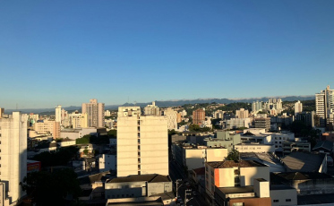 Semana começa com tempo bom em Criciúma