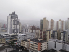 Chuva continua ao longo do dia e volta no fim de semana