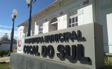 Cocal do Sul paga primeira parcela do 13º dos servidores