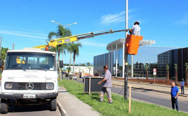 Avenida Jorge Elias de Lucca fica fechada até às 17h