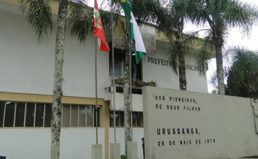 Urussanga paralisará atividades a partir de quinta-feira pela falta de combustível