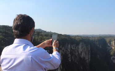 Presidente da Santur se impressiona com o Caminho dos Canyons