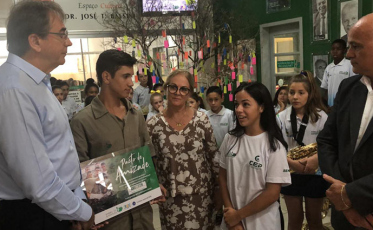 Presidente da Fiesc conhece o Bairro da Juventude