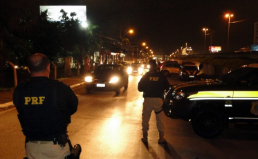 No fim de semana, 463 motoristas foram flagrados embriagados pela PRF