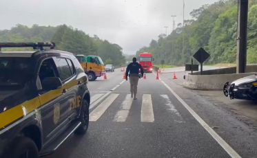 SC-376: Trânsito liberado na rodovia que liga SC e PR 