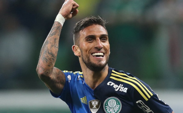 Equipe da Série C anuncia atacante Rafael Marques e mais sete