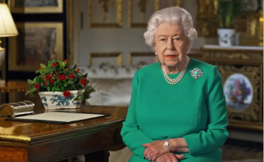 Comoção no Reino Unido: Rainha está sob supervisão médica e familiares se reúnem 