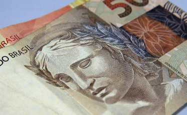 Prévia da inflação oficial fica em 0,89% em agosto