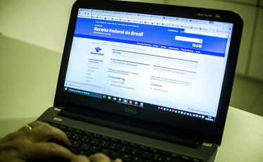 Receita Federal notifica empresas devedoras